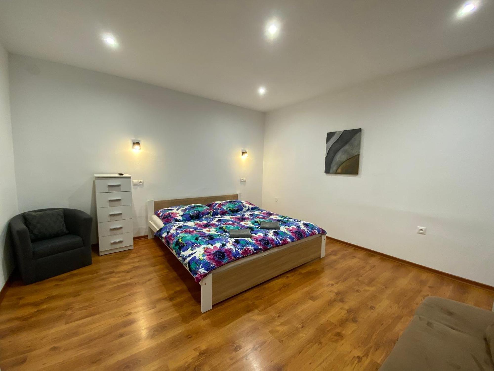 Vanessa Apartments Besenova Ngoại thất bức ảnh