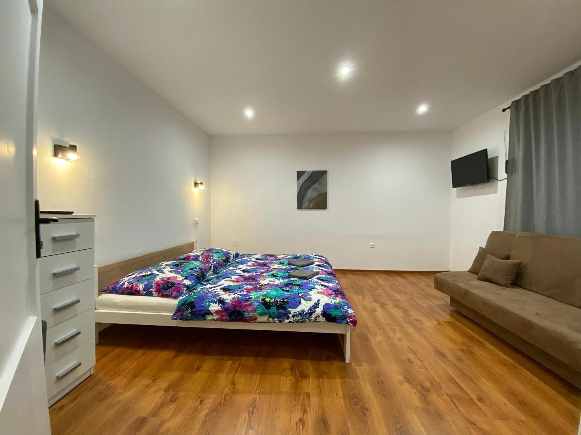 Vanessa Apartments Besenova Ngoại thất bức ảnh